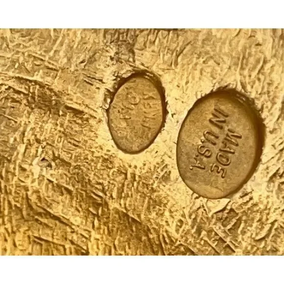 Bronze Enamel Gold & Crystal Kenneth Jay Lane Hearts & Star Bangle Bracelet - Picture 11 of 16